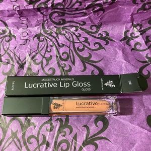 Lucrative Lip Gloss - Luxe